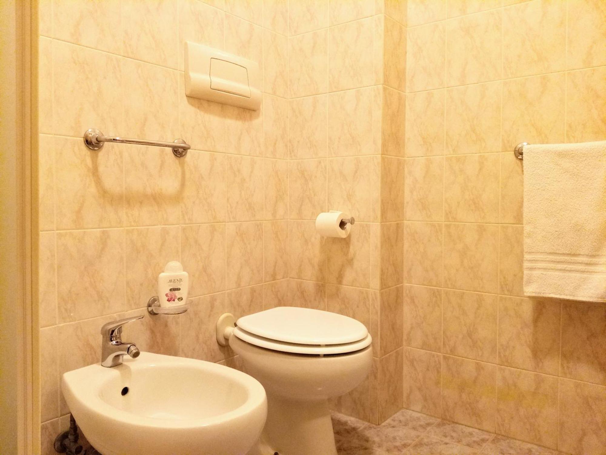 Appartamento Che Vista! Affittacamere Mombaroccio Exterior foto